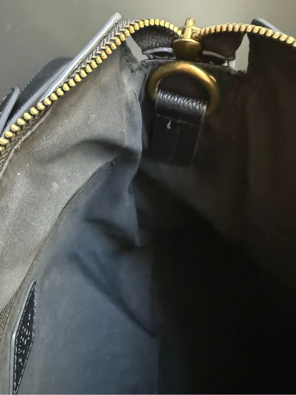 Fossil Elina Black Pebbled Leather Backpack Crossbody Satchel - VGUC